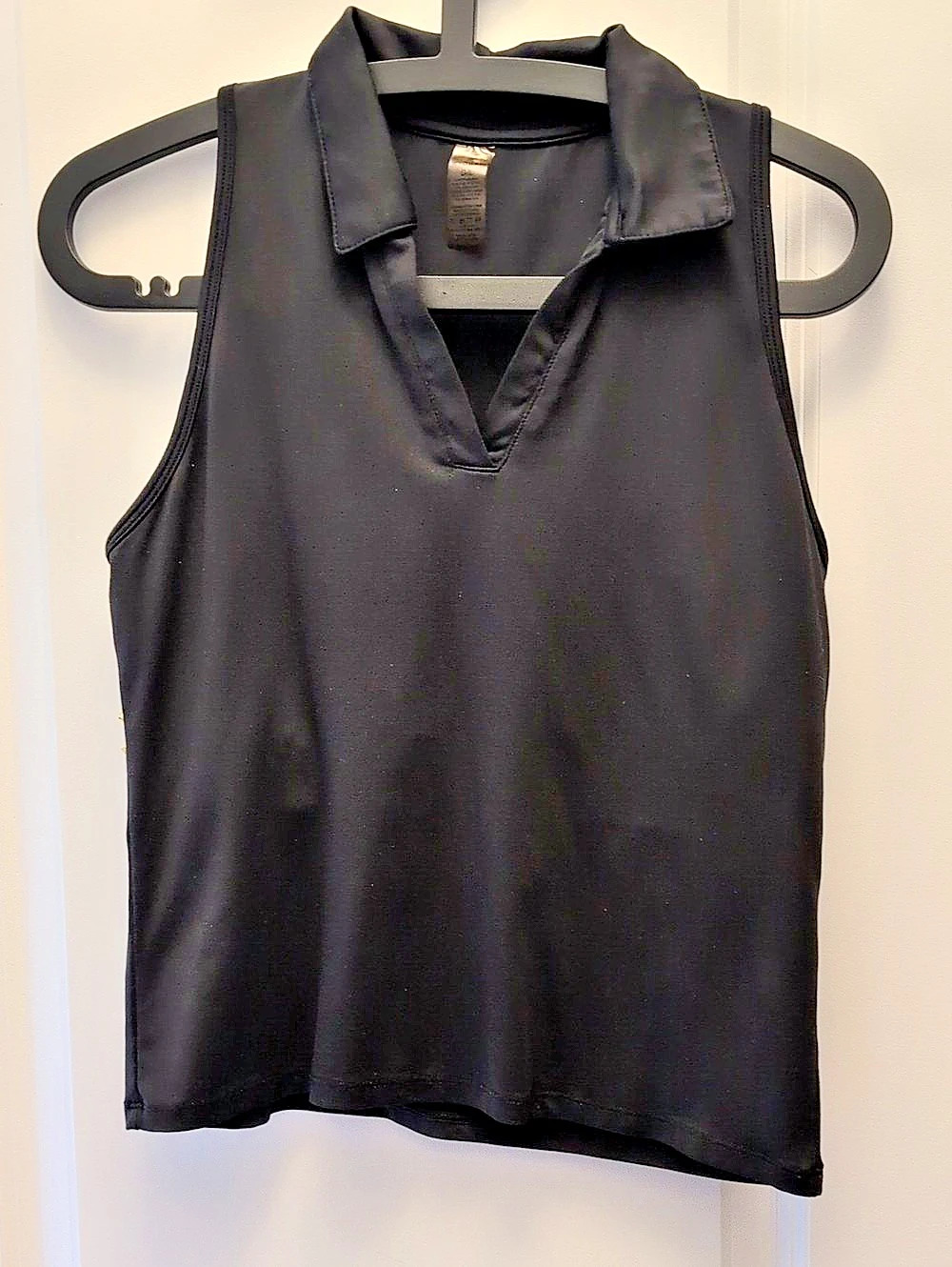 Kydan Black Sleeveless Top